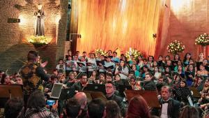 Cerca de 200 músicos presentaron la obra Requiem de Verdi